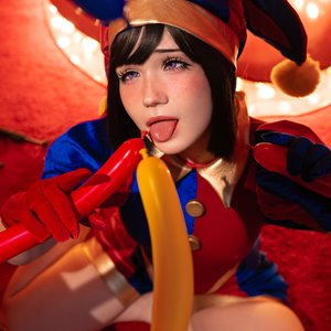 Голая Neyrodesu