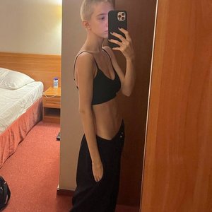 Голая Екатерина Новокрещенова