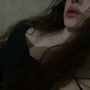 Голая Киса Мионова