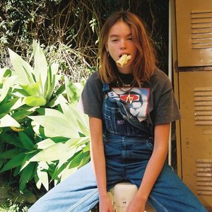 Голая Milly Alcock