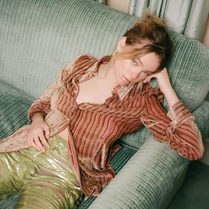 Голая Milly Alcock