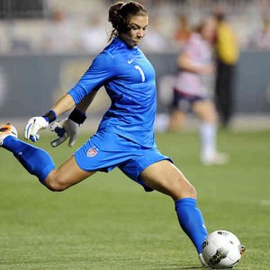 Голая Hope Solo