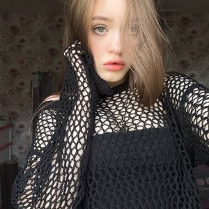 Голая Karachenskaya