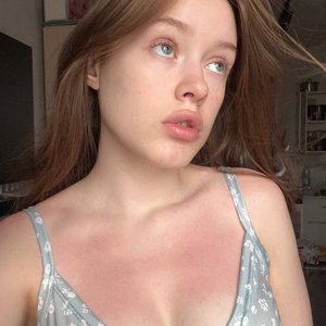 Голая Karachenskaya