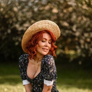 Голая Николь Кузнецова