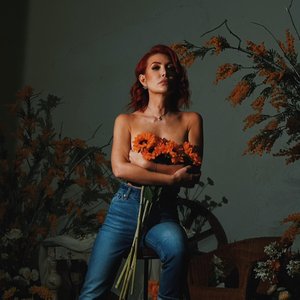 Голая Николь Кузнецова