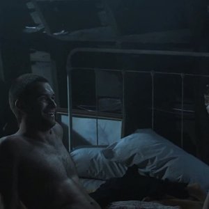 Голая Лили Симмонс