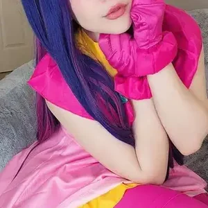 Голая Pinkchyu