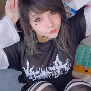 Голая Pinkchyu