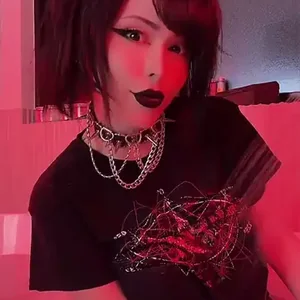 Голая Pinkchyu