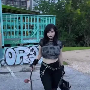 Голая Pinkchyu