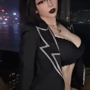 Голая Pinkchyu