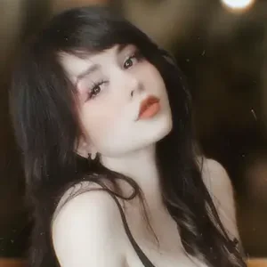 Голая Pinkchyu