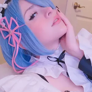 Голая Pinkchyu