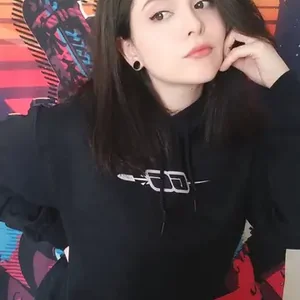 Голая Pinkchyu