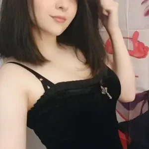 Голая Pinkchyu