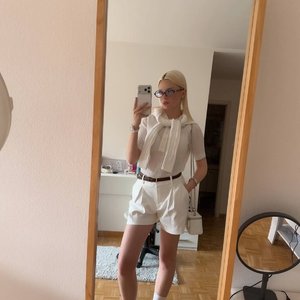 Голая Esenia Barbie