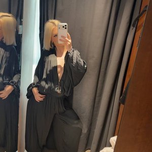 Голая Esenia Barbie