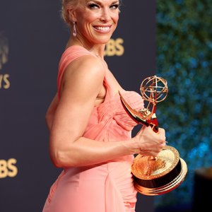Голая Hannah Waddingham