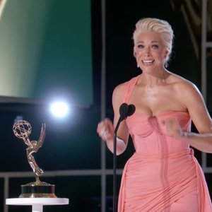 Голая Hannah Waddingham