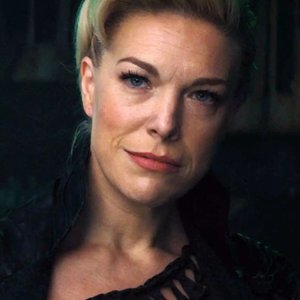 Голая Hannah Waddingham
