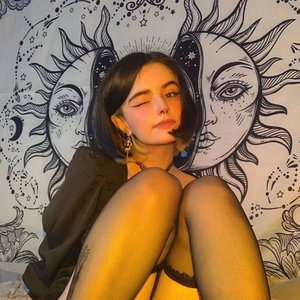 Голая Loonassoftfeet