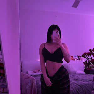 Голая Kimmy