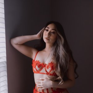 Голая Kimmy