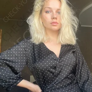 Голая Мария Погребняк