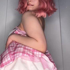 Голая Milly Mally