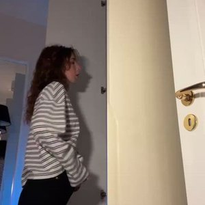 Голая Curly Polly