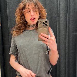 Голая Curly Polly