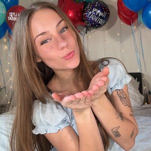 Голая Anya Lacey