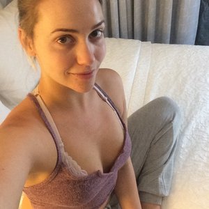 Голая Mia Malkova