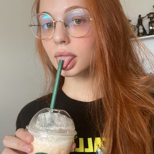 Голая Sofia Rivers