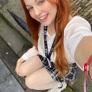 Голая Sofia Rivers