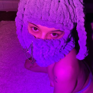 Голая Coconeyx