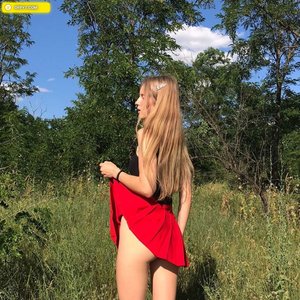 Голая Алёна Бархаленко