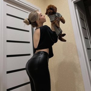 Голая Luna Bognya