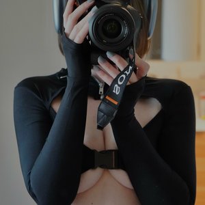 Голая Ники Данделион