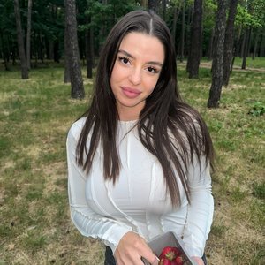 Голая София Проць