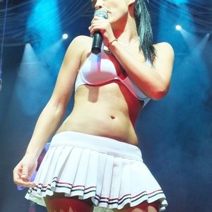 Голая Елена Темникова