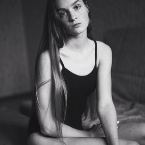 Голая Анна Завтур