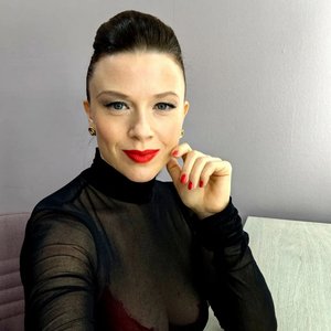 Голая Ольга Смирнова
