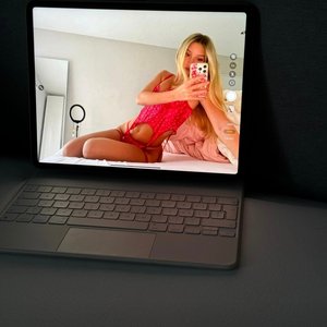 Голая Odessarosalive